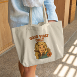 Good_Vibes_Only_Dolly_Pop_Art_Tote_Bag_CottonTote_L_WomanDigging_Mockup.png
