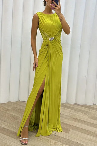 Halter Sleeveless Ruched Pleated Prom Dress